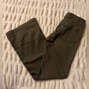 Levi's Olive low-rise flare/bootcut Jeans